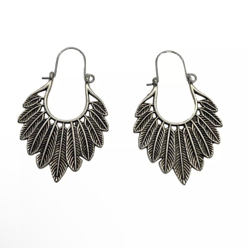 Silver leaf Hoop earrings A243